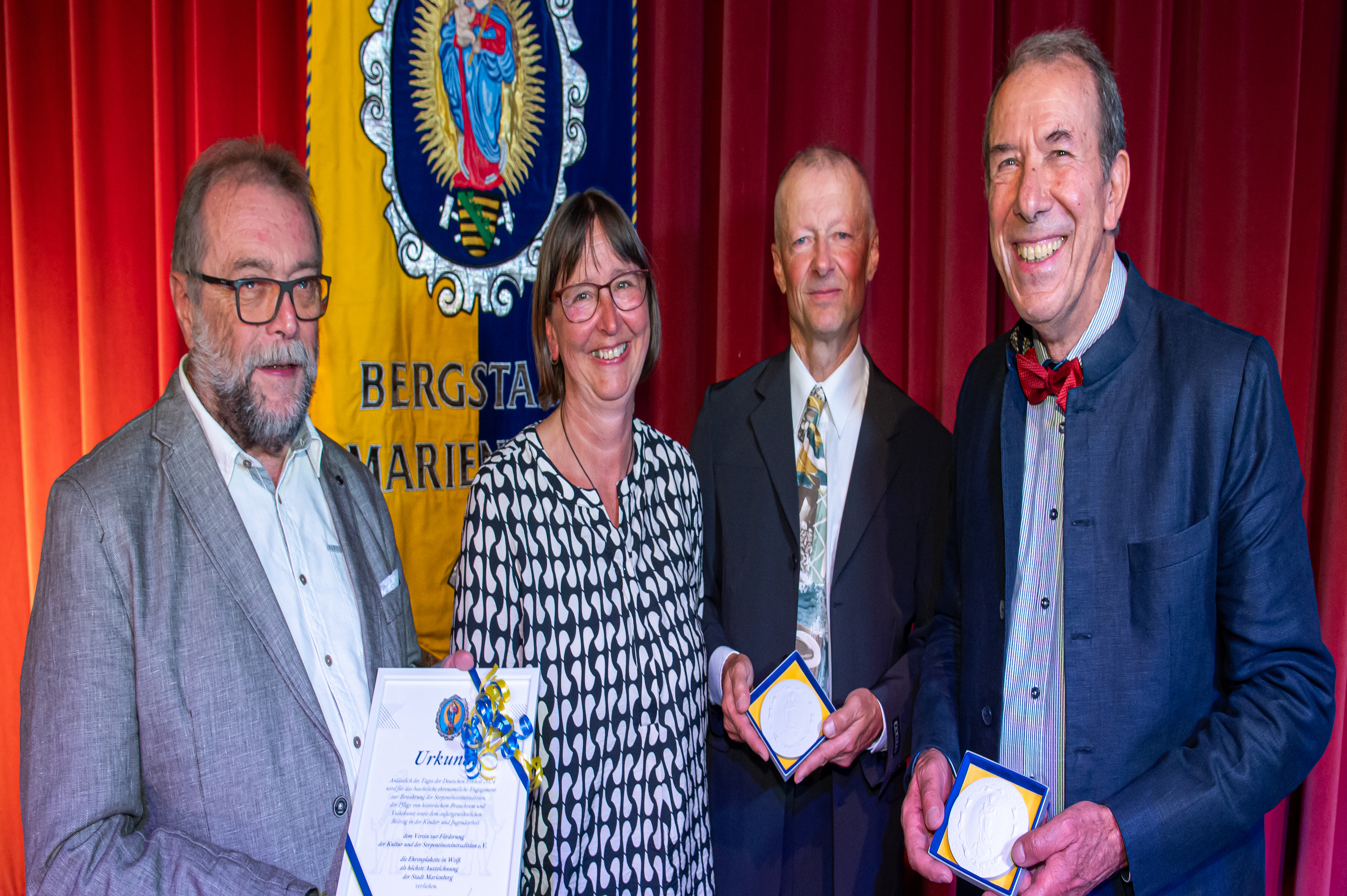 Träger der Ehrenplakette 2024